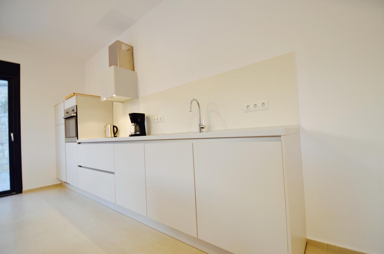 Asaya Hills Villas Parga Exterior photo